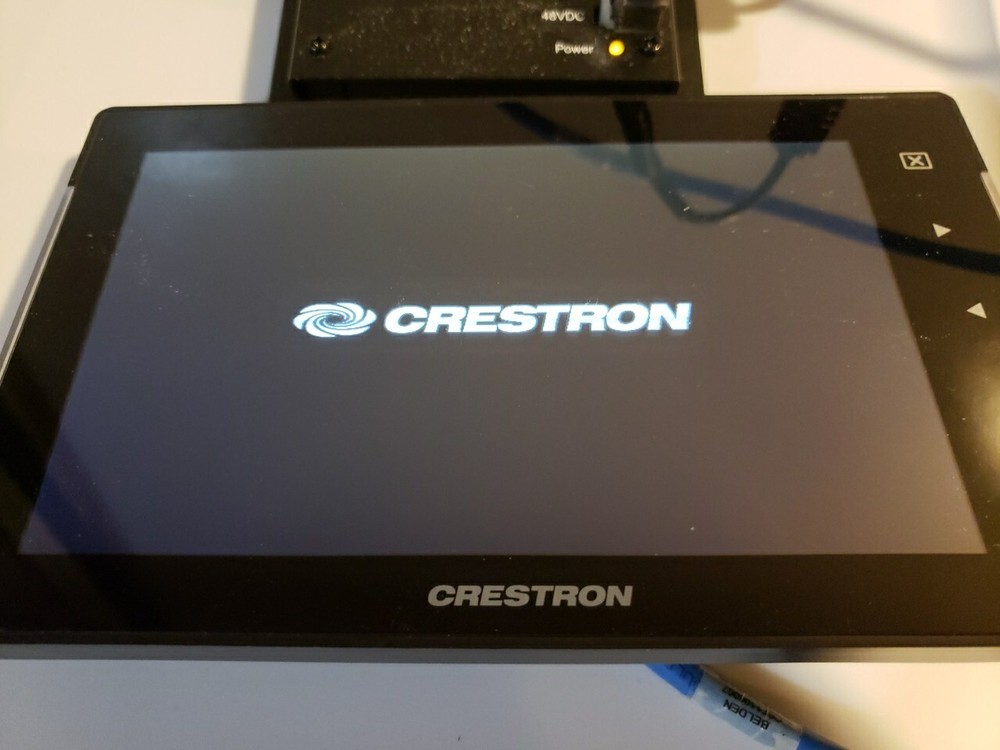 Crestron TSS-752-B-S