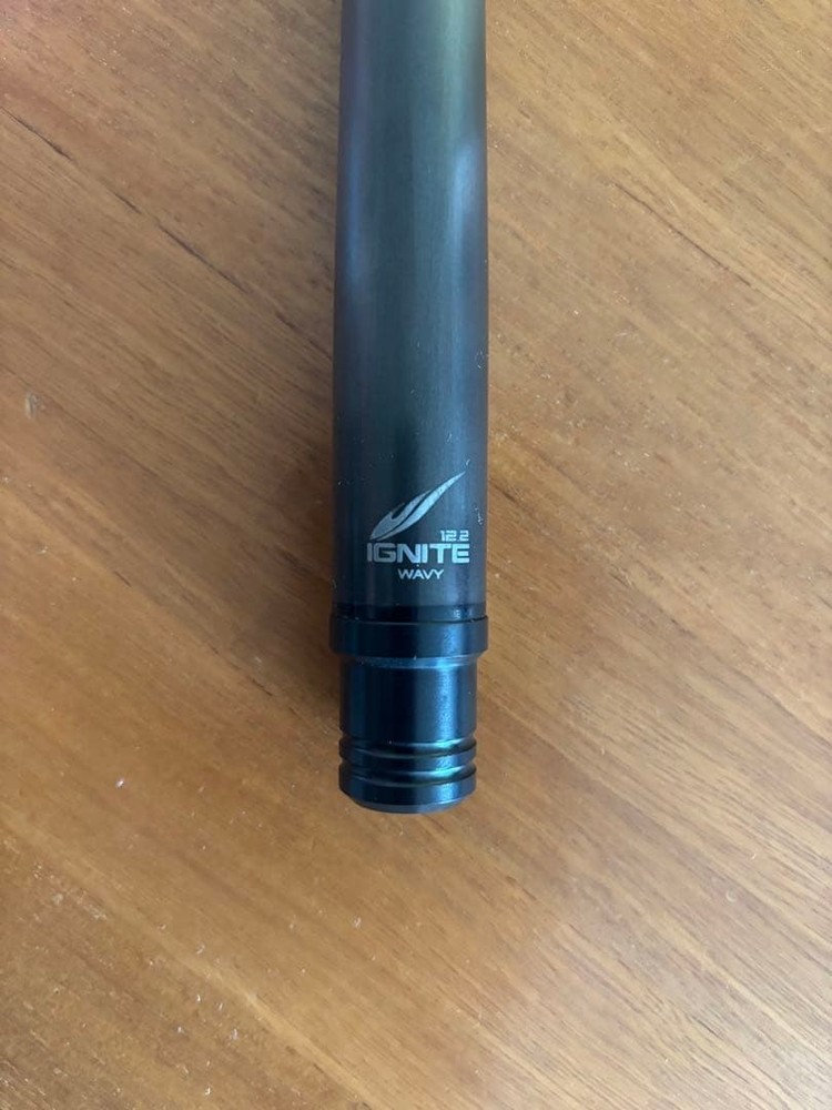 IGNITE Wavy Billiard Cue
