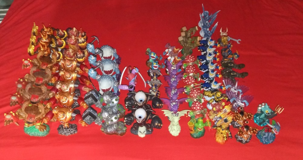 Skylanders Giants Figures