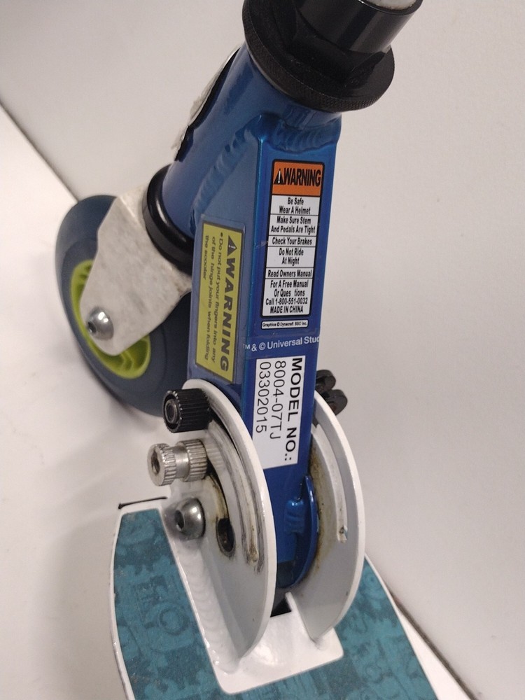 MINIONS KIDS FOLDING SCOOTER