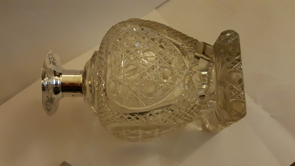 Cut Glass Scent Bottle with Silver Collar - dated 1907
