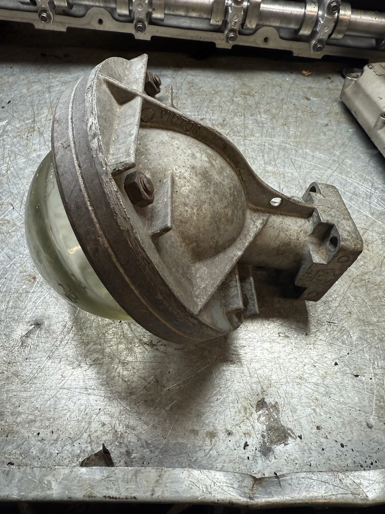 Victor Blast Proof Light. Approx 8 Inches Diameter.