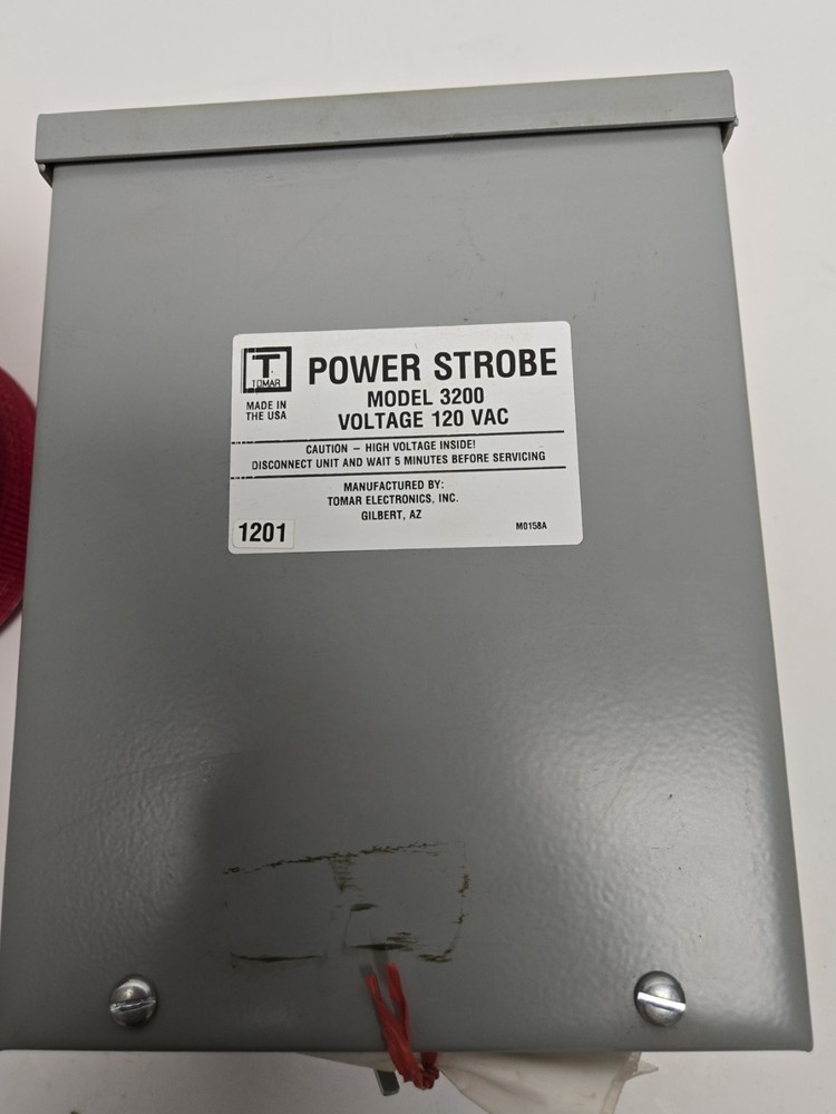 TOMAR 3200 POWER STROBE LIGHT RED
