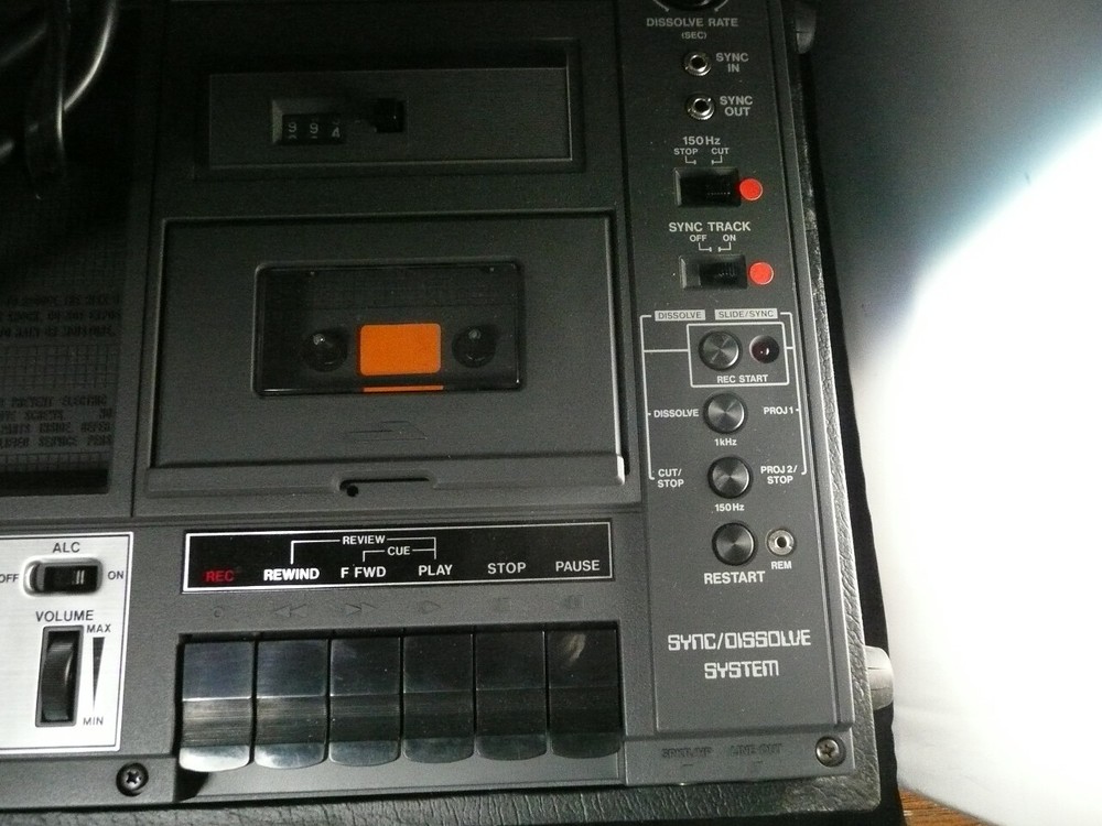 Vintage Sharp Professional Tape Recorder / Player RD-685AV