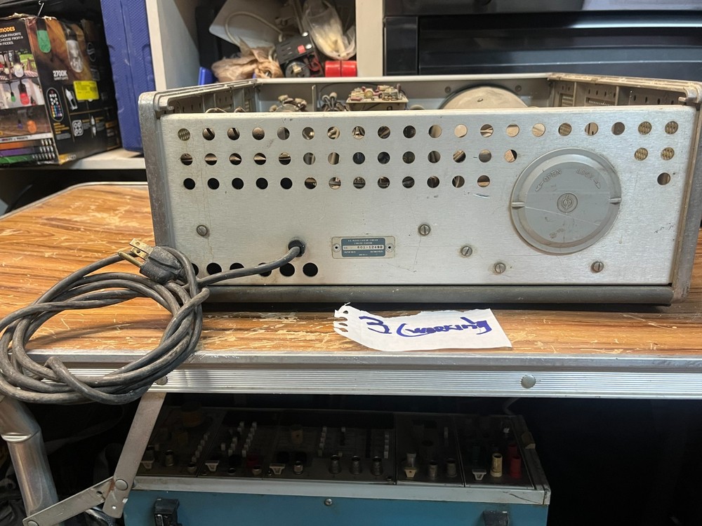 HP Hewlett-Packard Oscilloscope Model 120B - Powers on but untested.