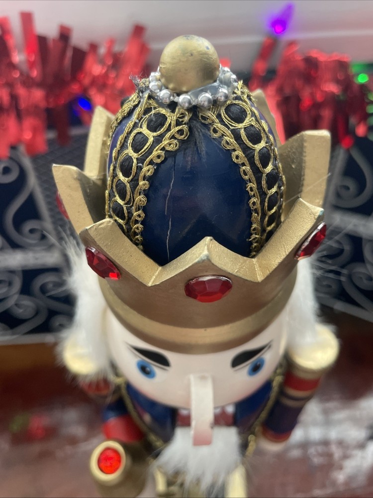 Nutcracker King 15”
