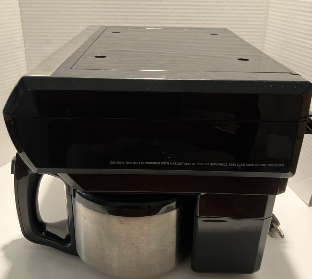 Black & Decker Spacemaker SDC850 Under Cabinet 8 Cup Coffee Maker - EUC -READ