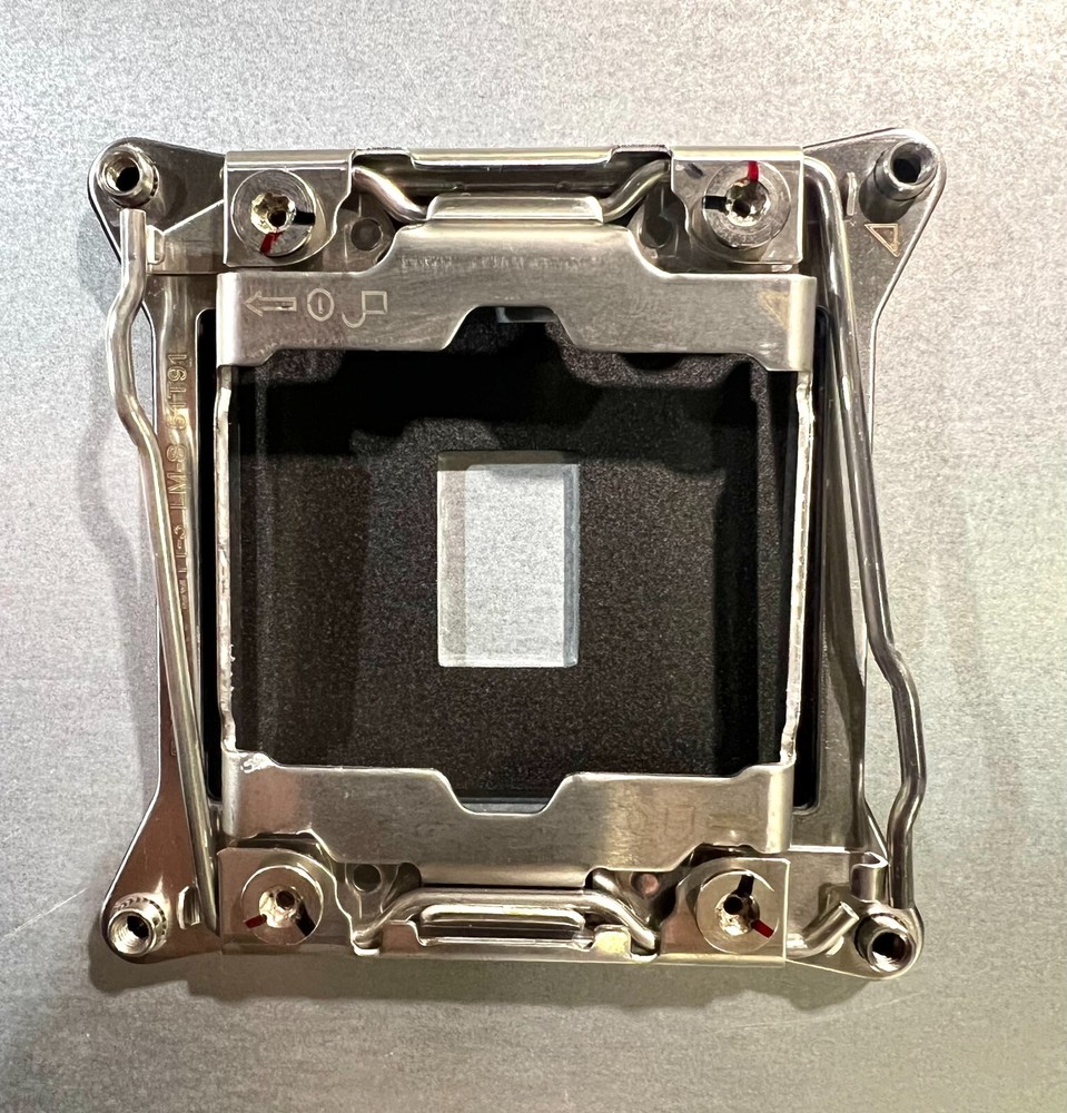 Intel Xeon CPU Mounting Retention Bracket Socket LGA2011 with Backplate