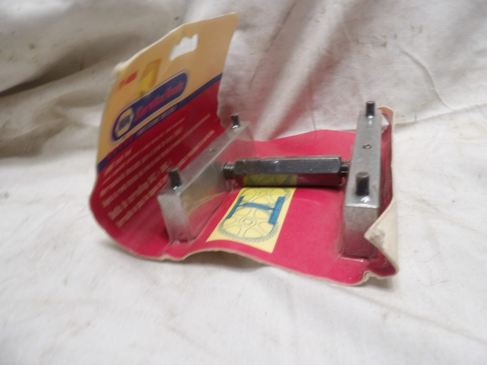 Napa Ser vice Tools DOHC Lock Tool #77-4006