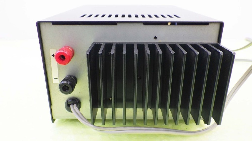 ALINCO EPS-65M DC stabilized power supply Vintage first come first served