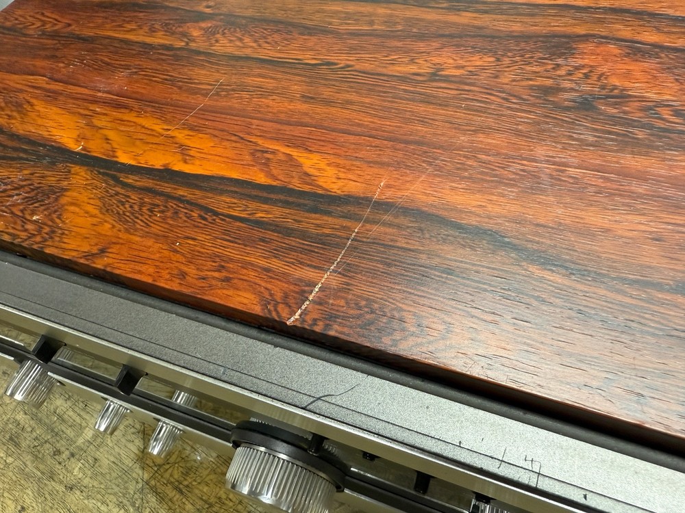 LUXMAN R-1070 STEREO RECEIVER