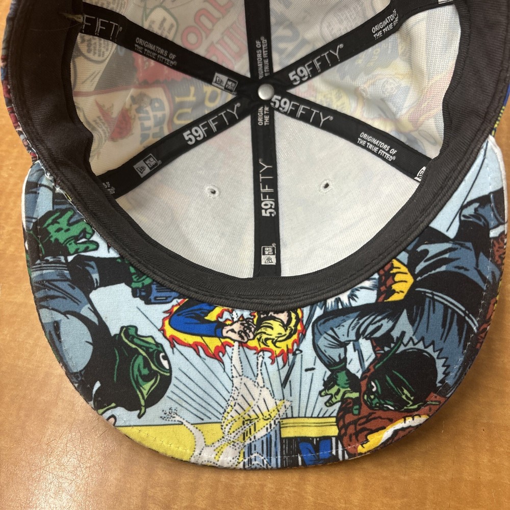 Marvel Comics Character Graphic Fitted Baseball Cap Hat Size Large 2011