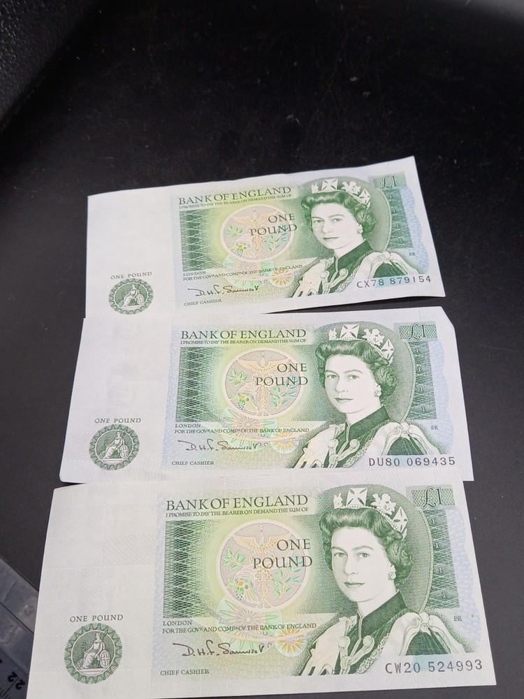 X3 Old One Pound Notes £1 Good Condition
