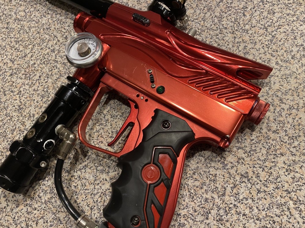 B2k ICD Bushmaster Gloss Red Working Condition