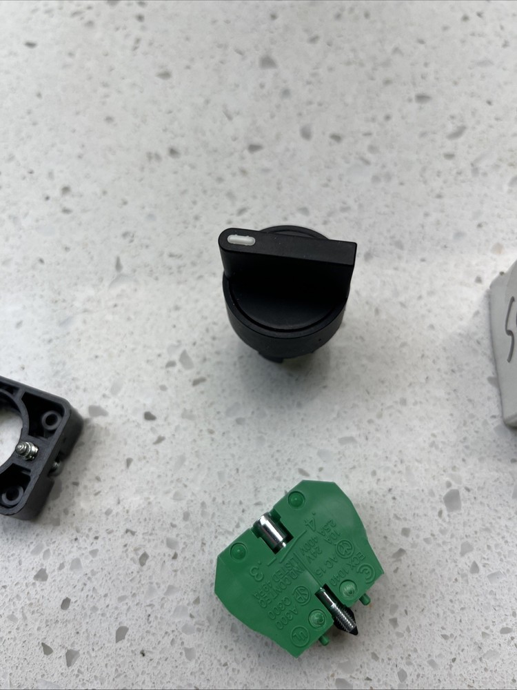 GCX3300 Automation Direct Selector Switch