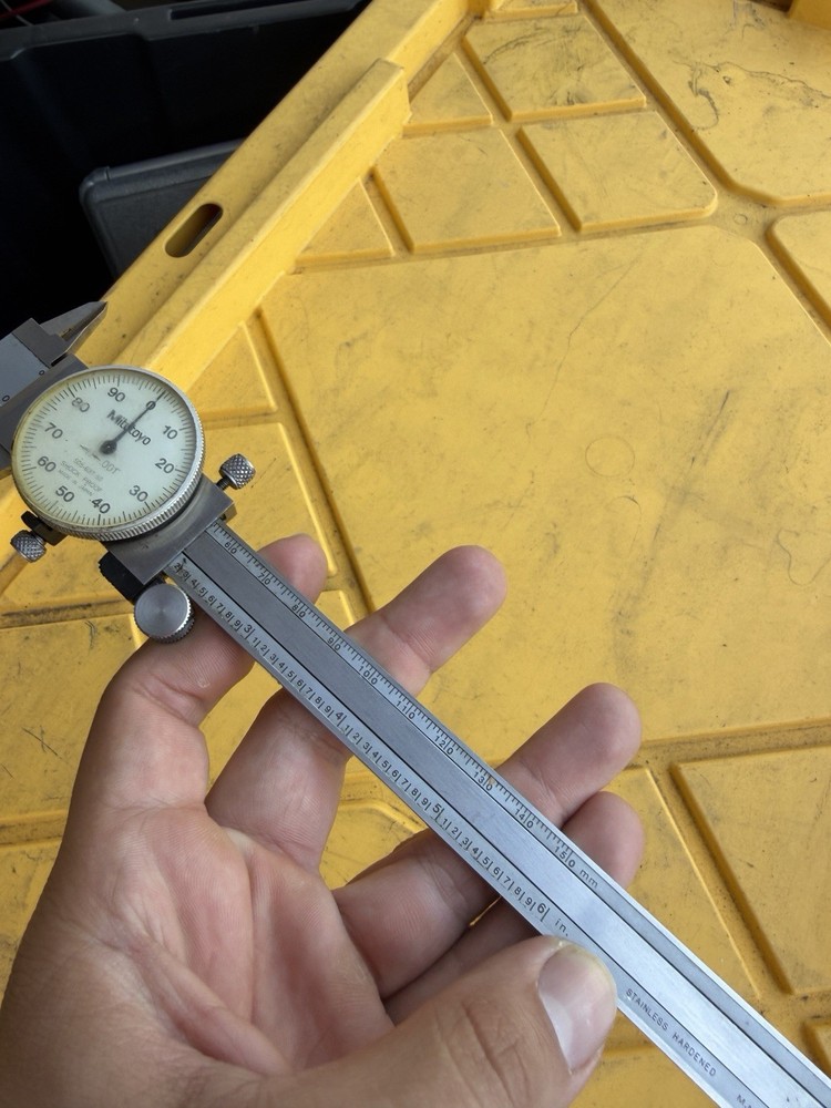 dial caliper mitutoyo