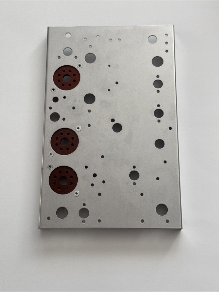 PARASET replica FRONT PANEL with 3 sockets