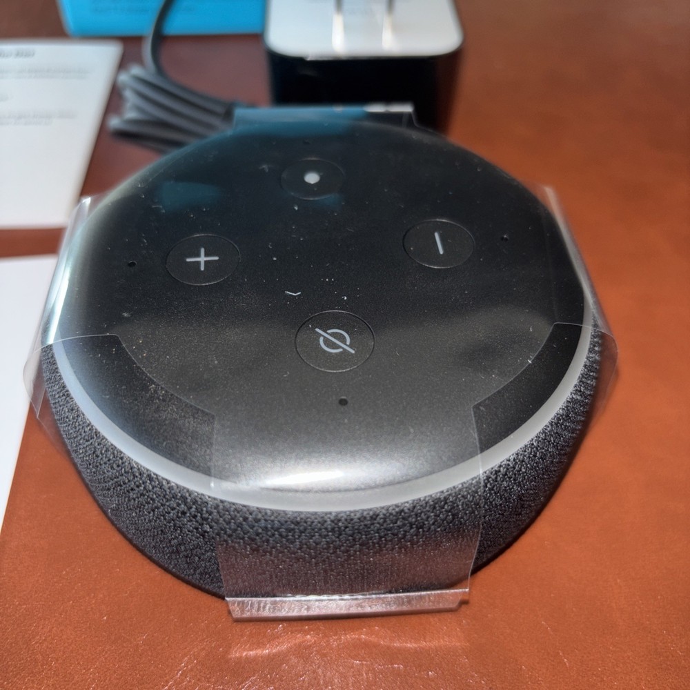 Amazon Echo Dot (3rd Generation) Smart Speaker - Charcoal - NEW- Open Box