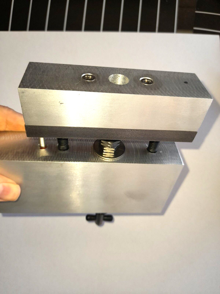 Micro Adjuster - The Micro Adjustable Table Saw Stop