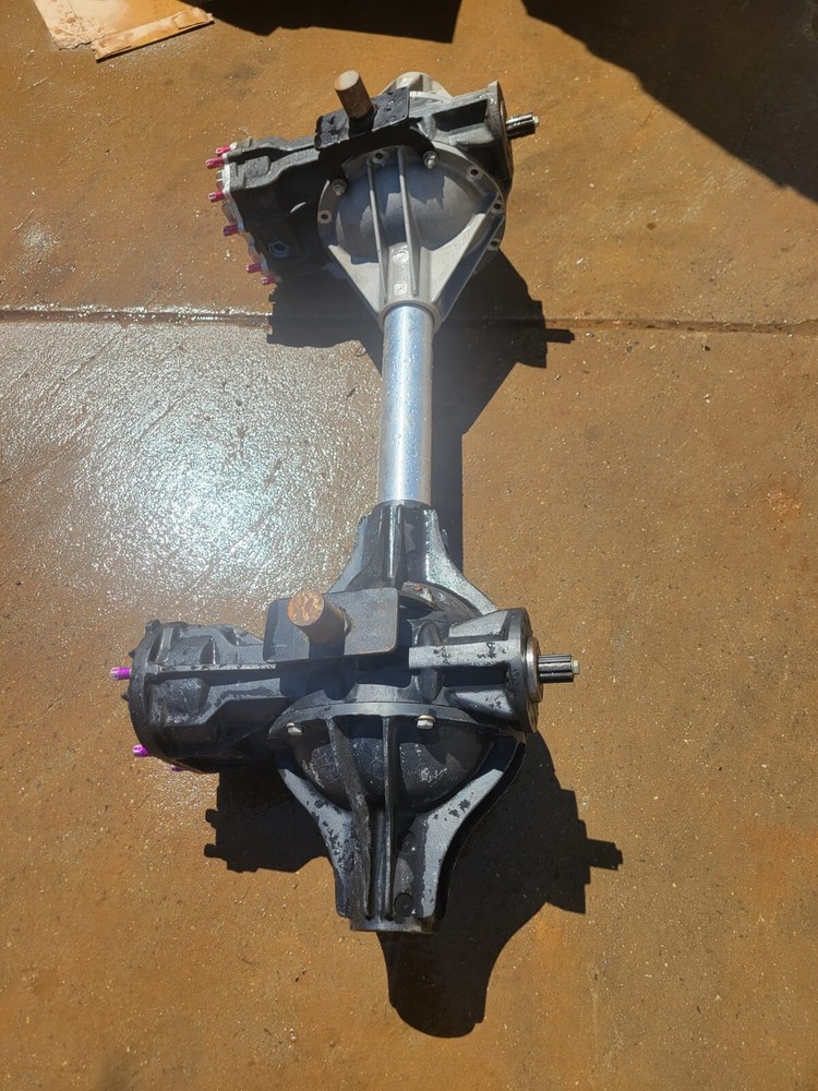 Frankland quick change rear end