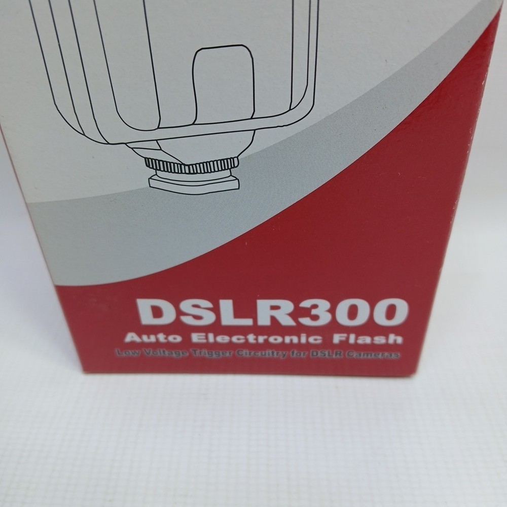 Precision Design DSLR300 Auto Electronic Flash, Low Voltage High Power Flash