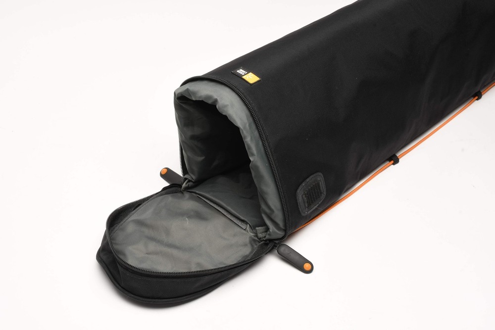 Case Logic 27" x 6" tripod case, Nice and clean