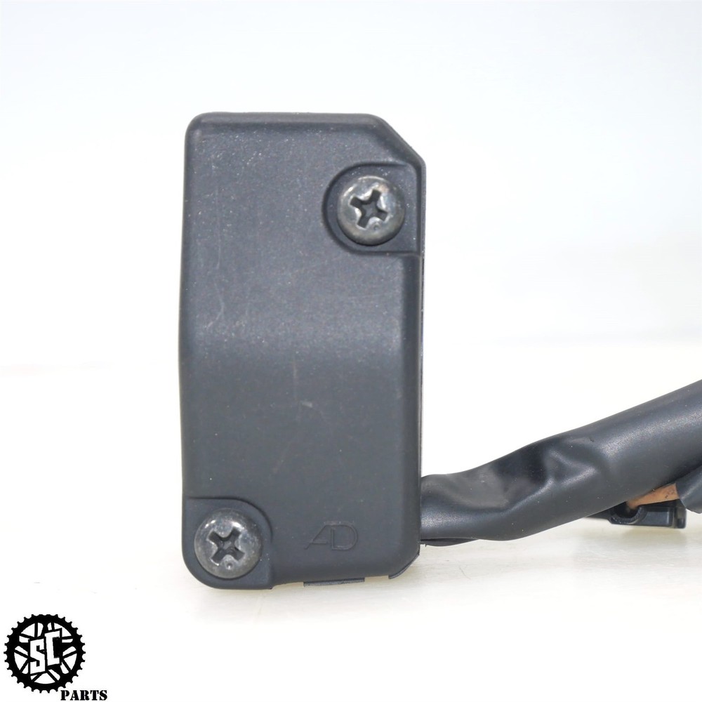 07 08 YAMAHA YZF R1 RIGHT CONTROL KILL SWITCH