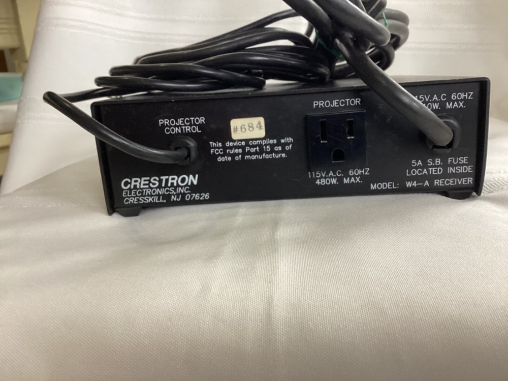 Crestron Electronics Model W4-Slide Projector Receiver & Wireless Remote Control
