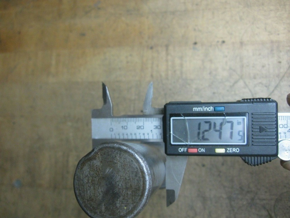 Micro adjustable boring head with 1-1/4" shank 1/2" capacity