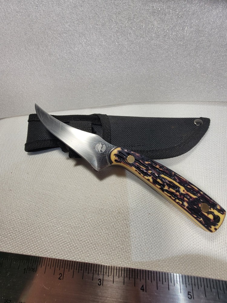 Ocoee River Cutlery Sharp Finger Style Fixed Blade with sheath