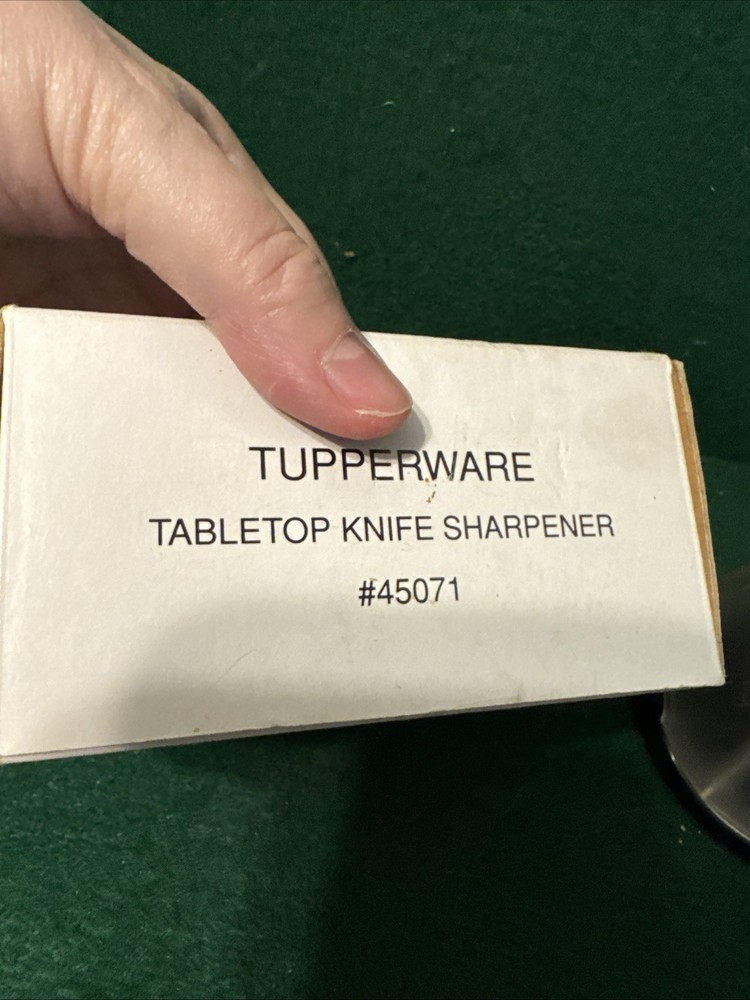 Tupperware Tabletop Knife Sharpener #45071 Black