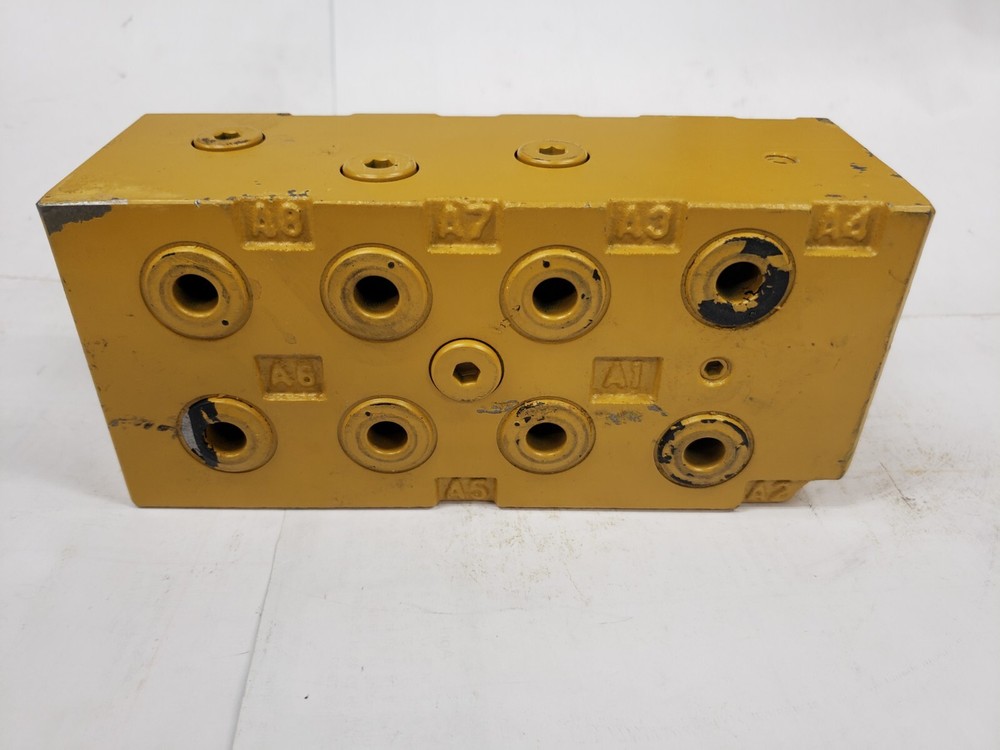 OEM CAT 323-7560 Hydraulic Shuttle Valve
