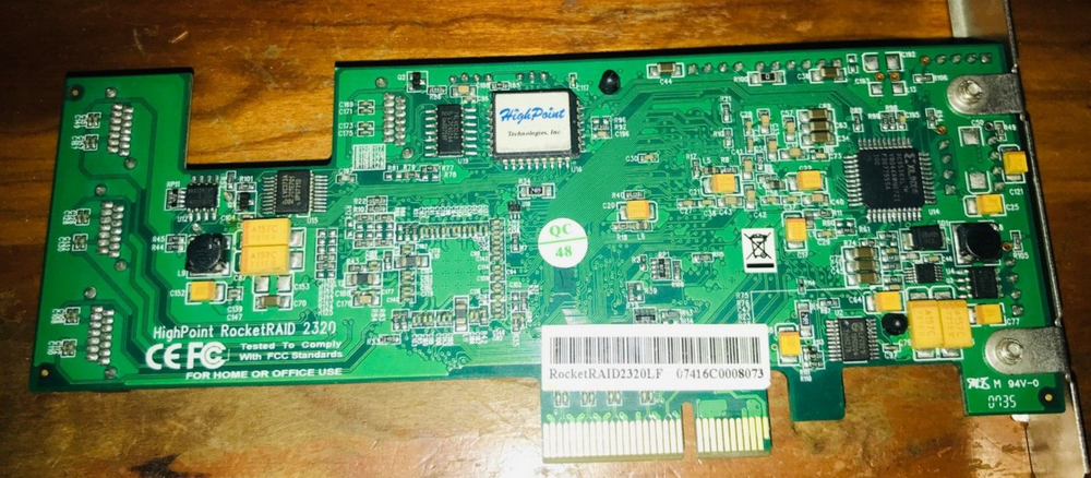 HighPoint RocketRAID 2320 PCI-Express to SATAII Host Adapter