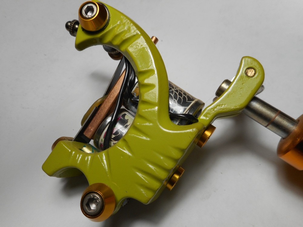 tattoo machine