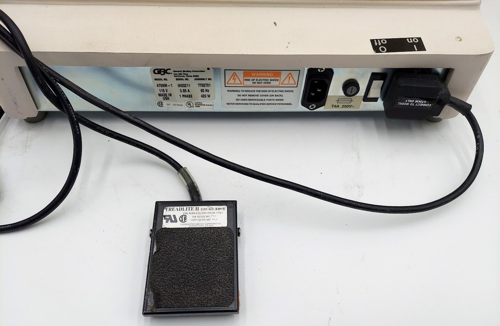 GBC Binder Model 470KM
