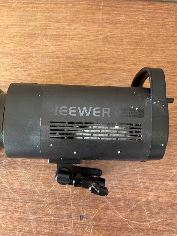 NEEWER CB60 LED VIDEO LIGHT