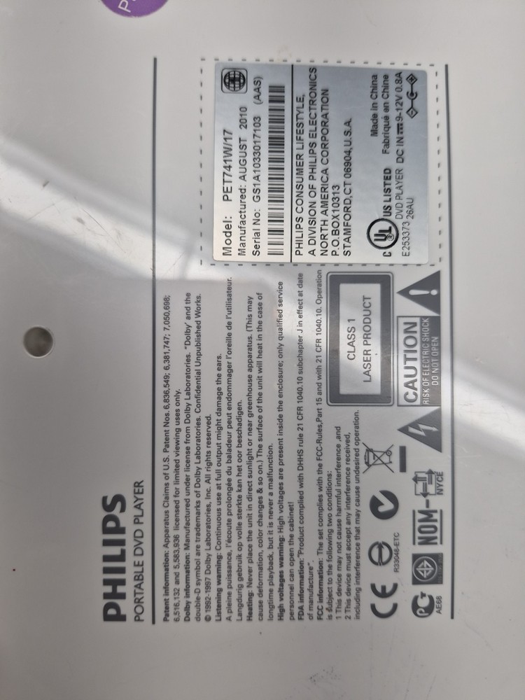 Philips PET741W/17 Portable DVD Player White NOT WORKING
