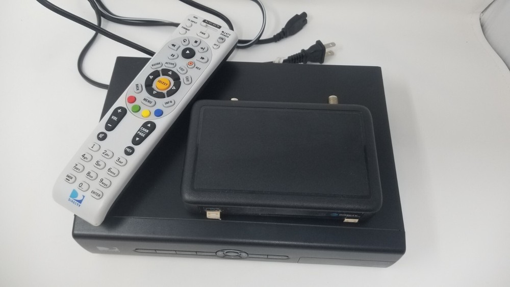 Direct TV Satellite Receiver Cable 2 Box MODEL D12-500 Bundle