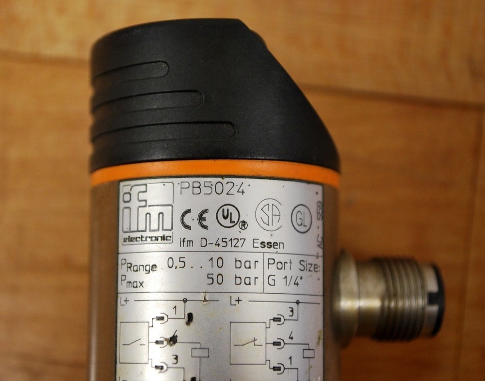 ifm PB5024 Pressure Sensor - USED