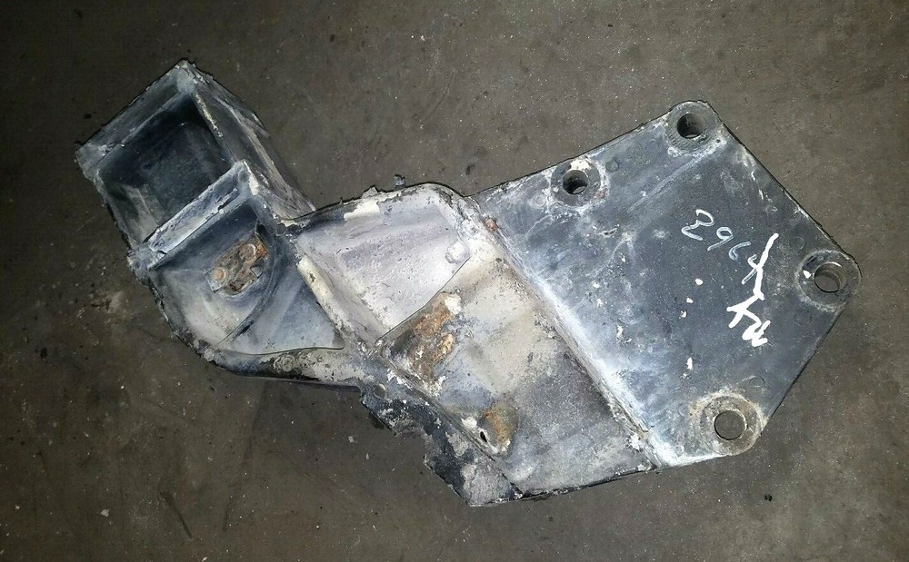 KENWORTH T-2000 FRAME HORN B11-1000-1R