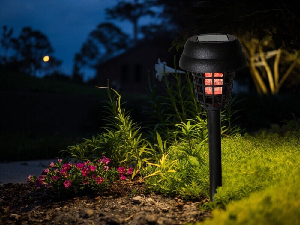 2 in 1 Solar Insect Zapper with 2 light Settings Stakes Mosquito Killer (2 Pack)
