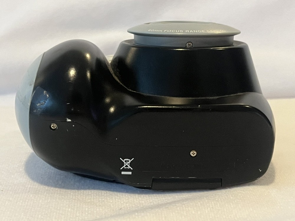 Polaroid 300 Camera in Black Instax GUC