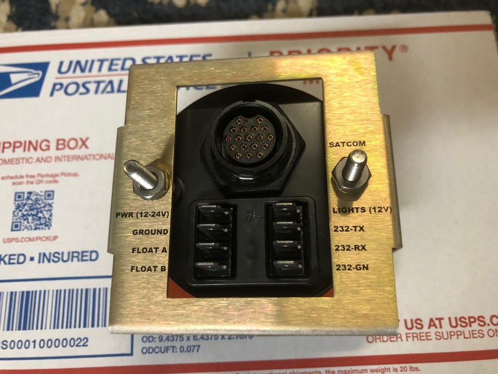 Vistar Marine Operator Module 6100017 Like New
