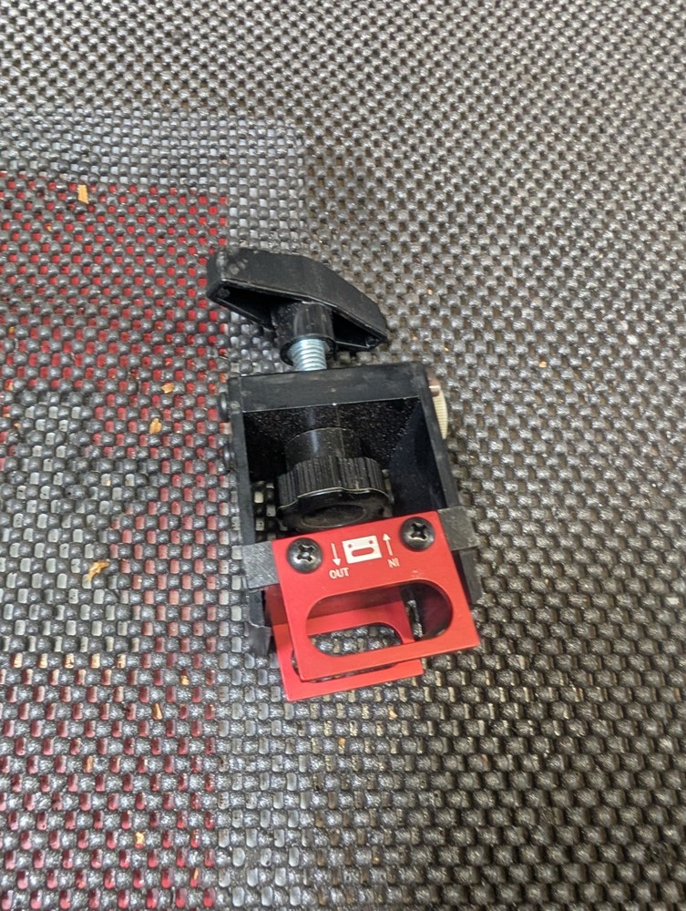 Tool for removing chips
