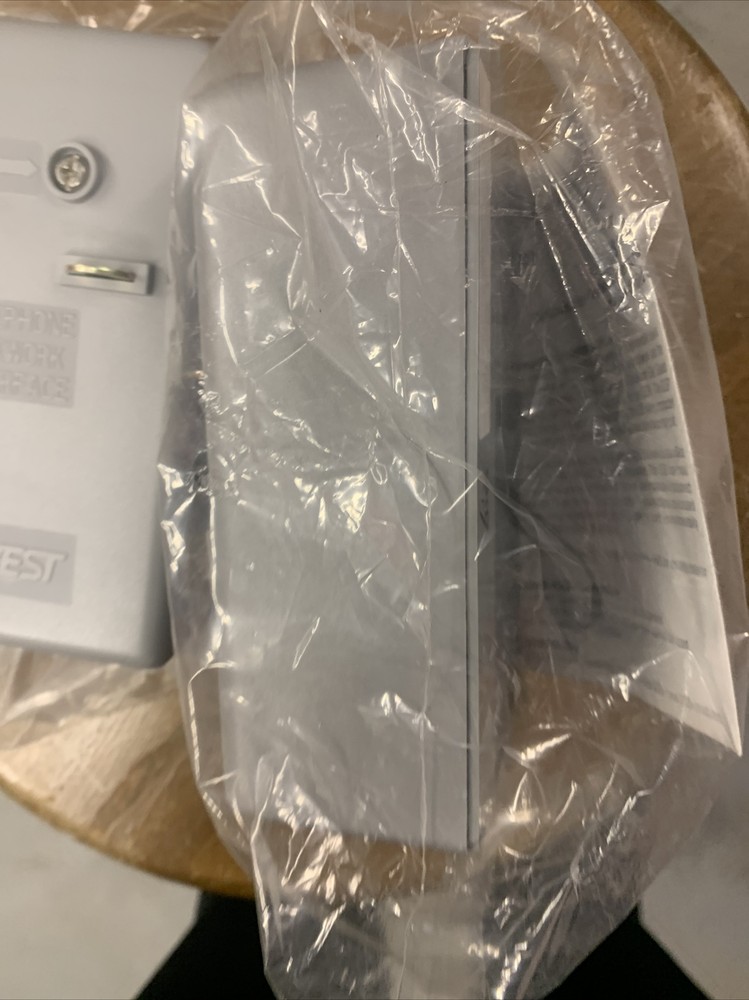 2 Subscriber Network Interface With Gel Sealed Subscriber Bridge