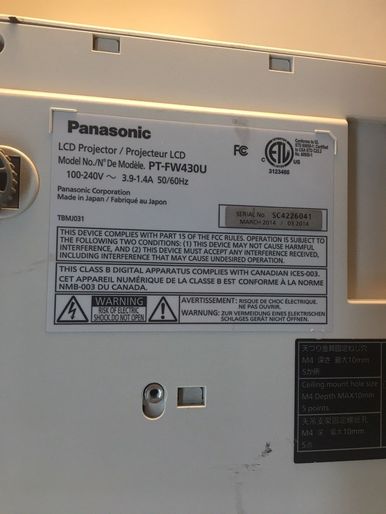 Panasonic LCD PROJECTER PT-FW430U Tested & Working Please see description