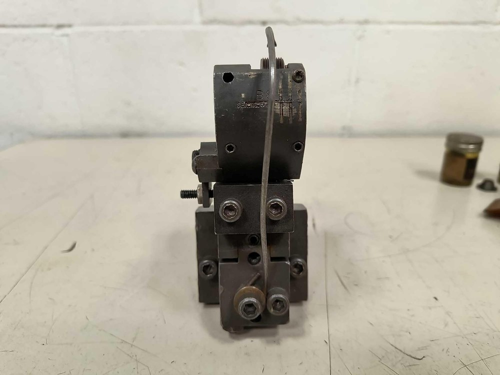 Reed B8 Thread Rolling Head Attachment with Assorted Thread Roll Dies B&S