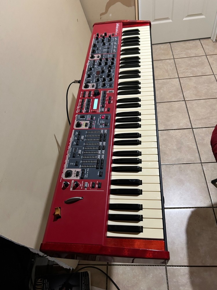 nord stage 2 compact 73