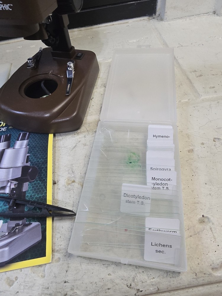 NATIONAL GEOGRAPHIC Ultimate Dual Microscope W Slides