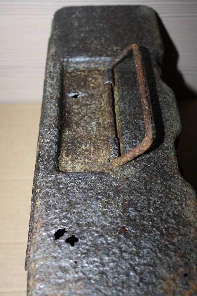 WW2 Original German Box for SMI